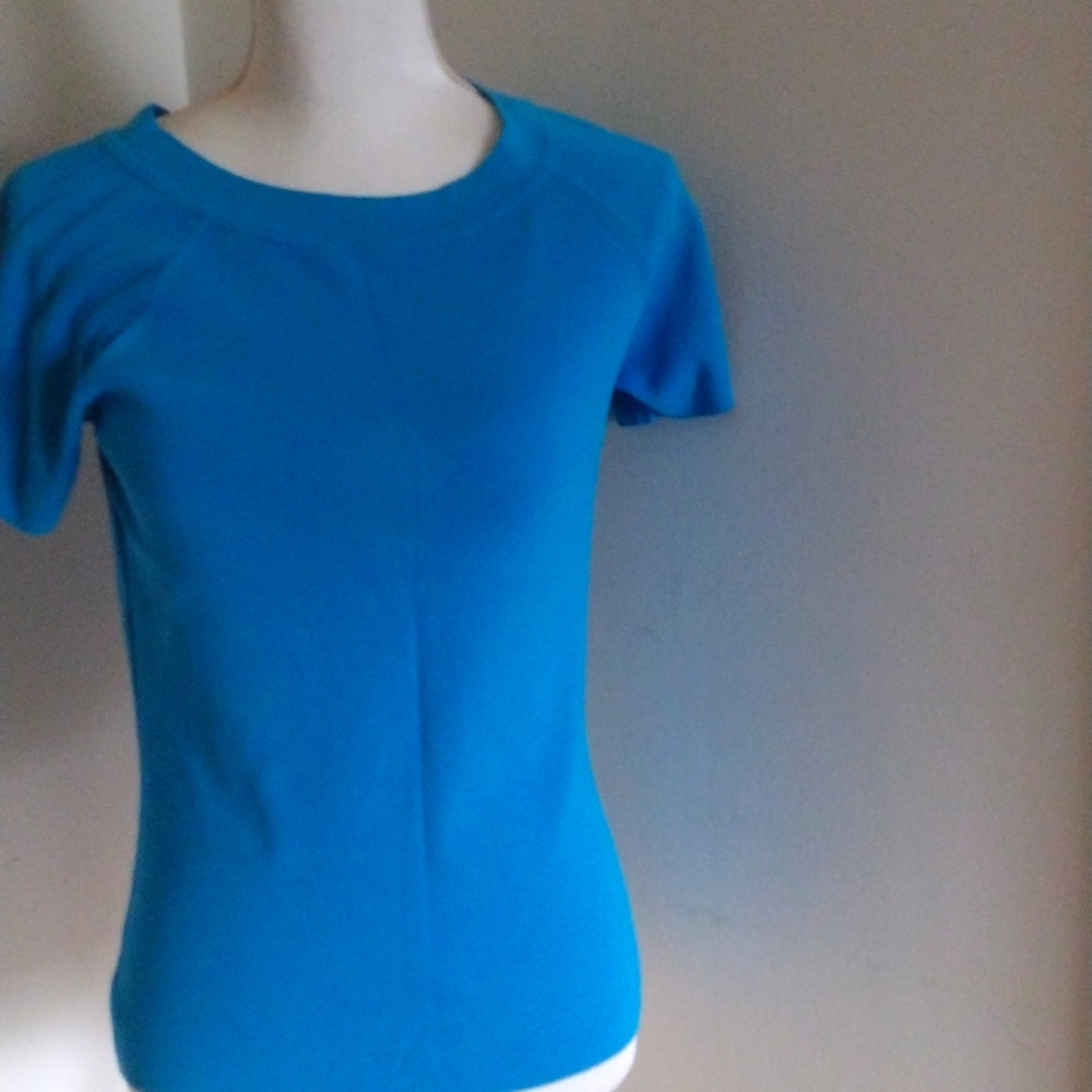 Top size M
